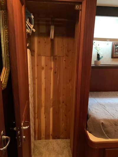 Safe Havens Yacht Photos Pics 