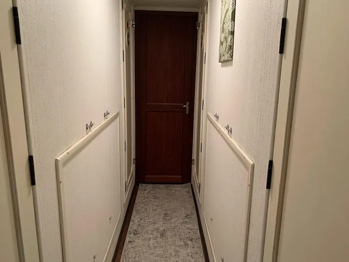 Safe Havens Yacht Photos Pics 