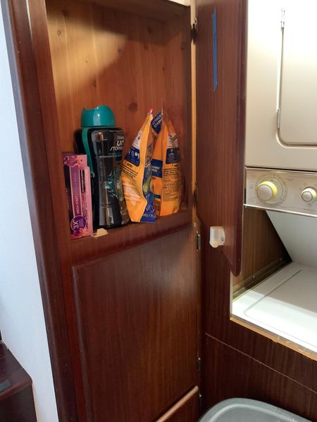 1985 Hatteras 58' S 2