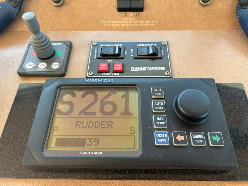 1985 Hatteras 58' S 2