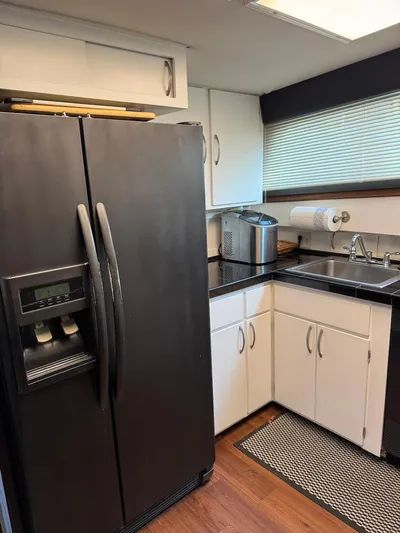 Safe Havens Yacht Photos Pics 