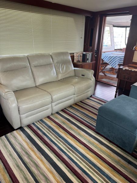 1985 Hatteras 58' S 2