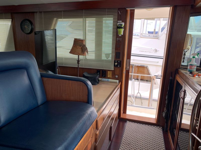 1985 Hatteras 58' S 2