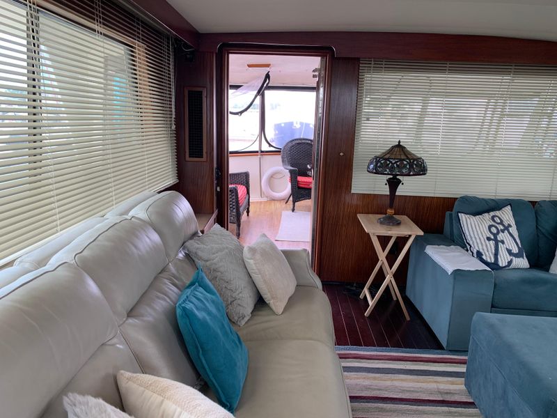 1985 Hatteras 58' S 2