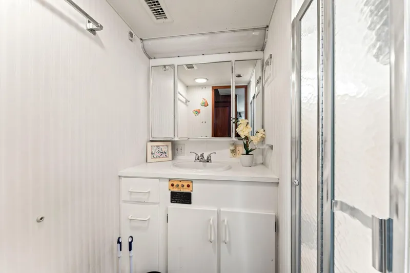 Safe Havens Yacht Photos Pics 