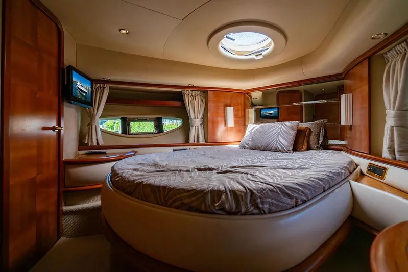 All In Yacht Photos Pics 