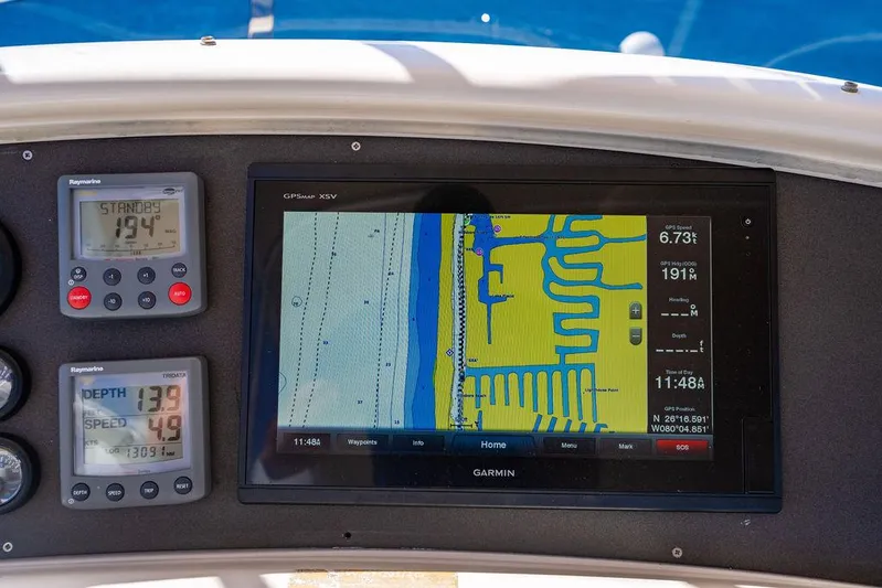 All In Yacht Photos Pics Navigation system on 2010 Azimut 62 Evolution Fly yacht dashboard.