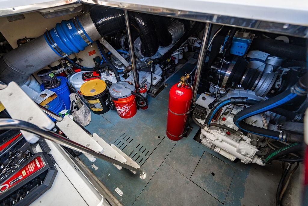 2010 Azimut 62 