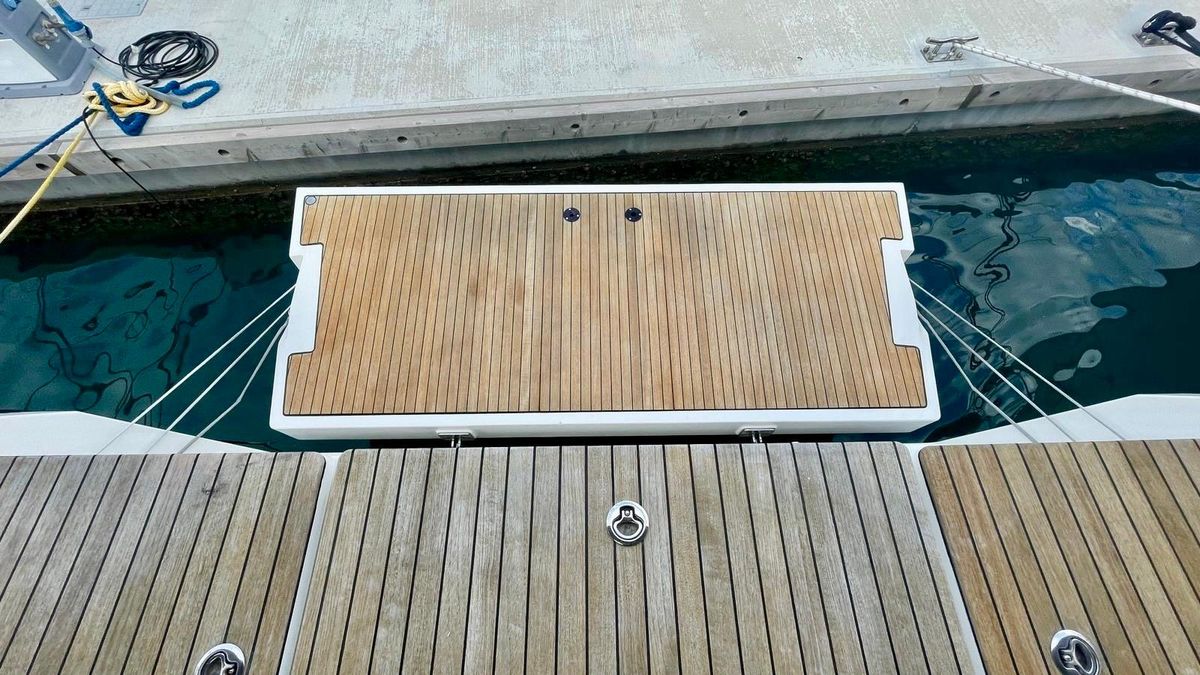 2022 Bavaria 49 
