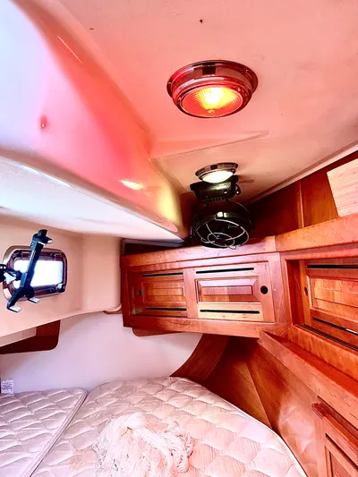 Makasi Yacht Photos Pics 