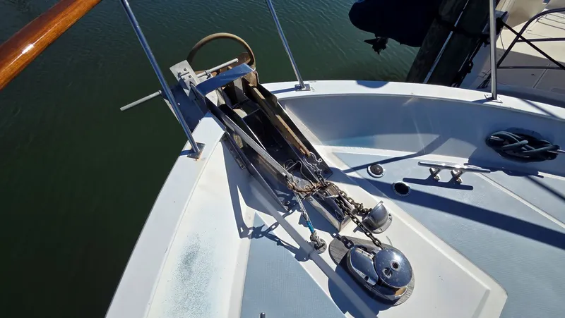 C U Later Yacht Photos Pics Anchor windlass on 1987 DeFever 48 Tri Cabin yacht.