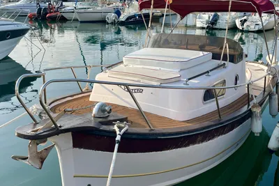 2000 Knort 32 Cabinado