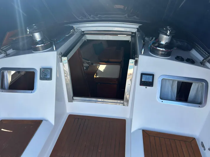 Kells Yacht Photos Pics Cockpit view of 1996 Nautor Swan 44 Mk II sailboat, showing entrance to cabin.