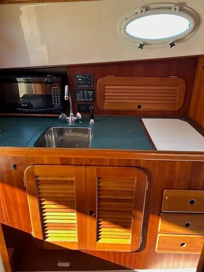 Seas The Day Yacht Photos Pics 