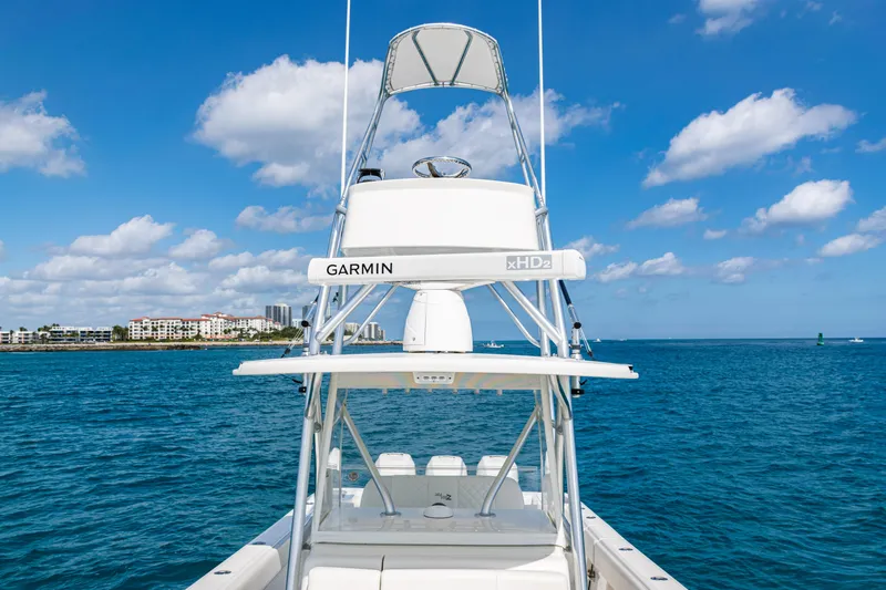  Yacht Photos Pics 2018 SeaVee 370Z boat with Garmin equipment on open water under blue sky.