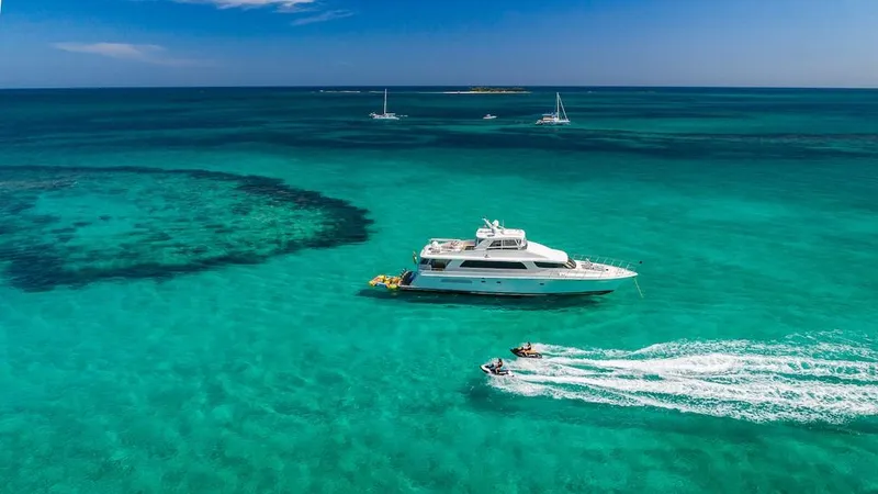 Lady Lorraine Yacht Photos Pics Starboard Overhead