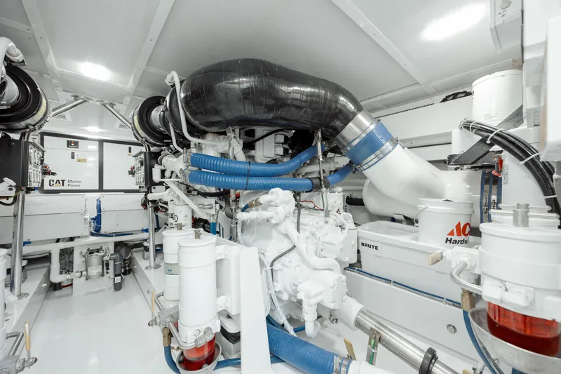 Double R Yacht Photos Pics 