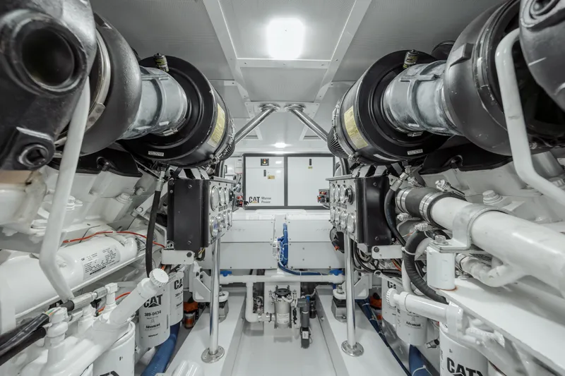 Double R Yacht Photos Pics 