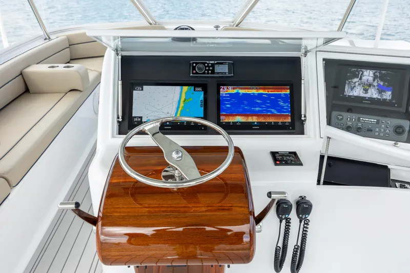 Double R Yacht Photos Pics 