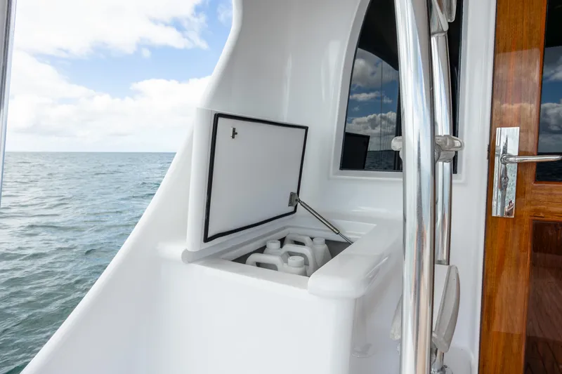 Double R Yacht Photos Pics 