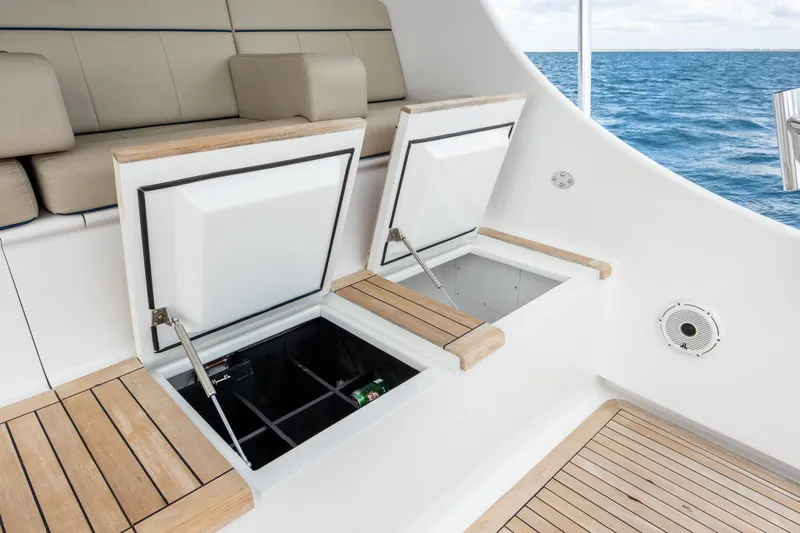 Double R Yacht Photos Pics 