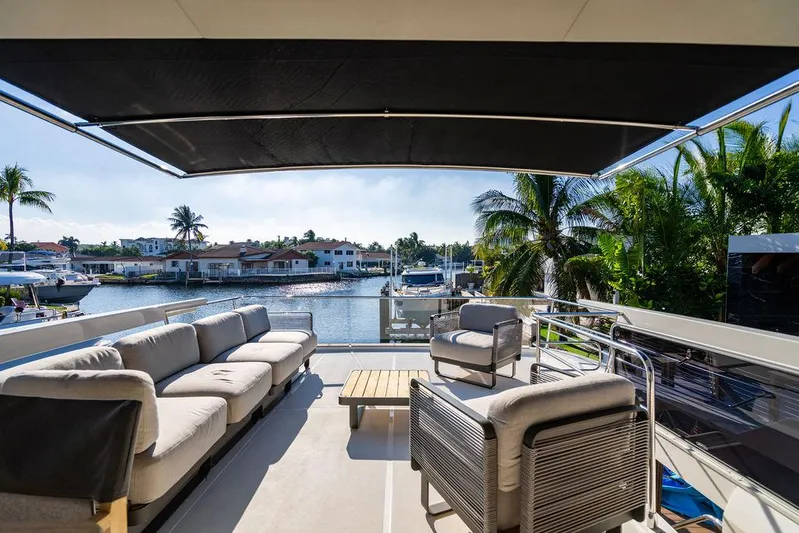 Kingship Yacht Photos Pics 