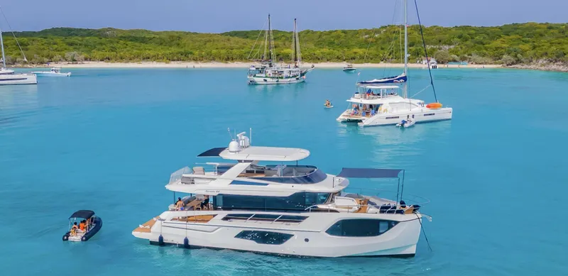 Kingship Yacht Photos Pics 