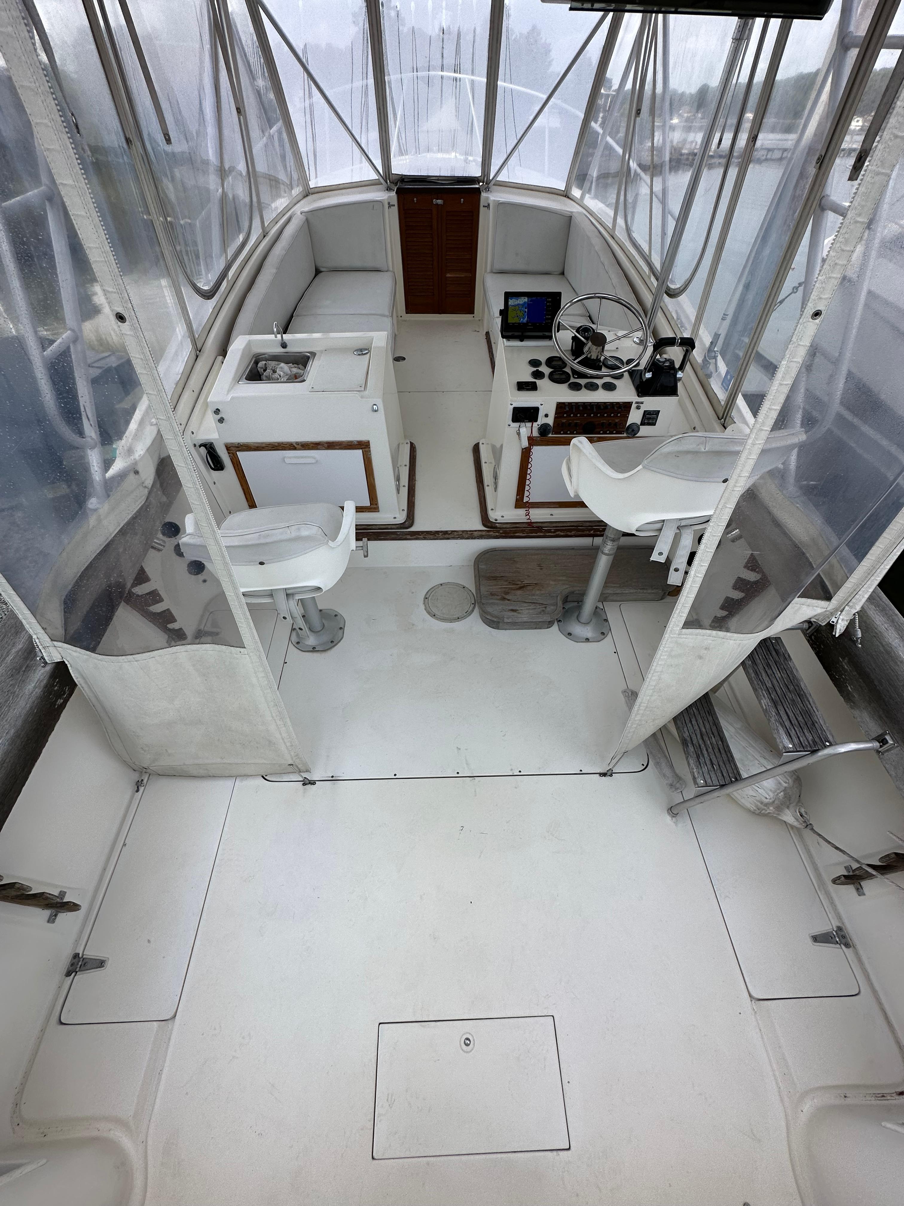 1988 Mako 285 Cuddy Cabin for sale - YachtWorld