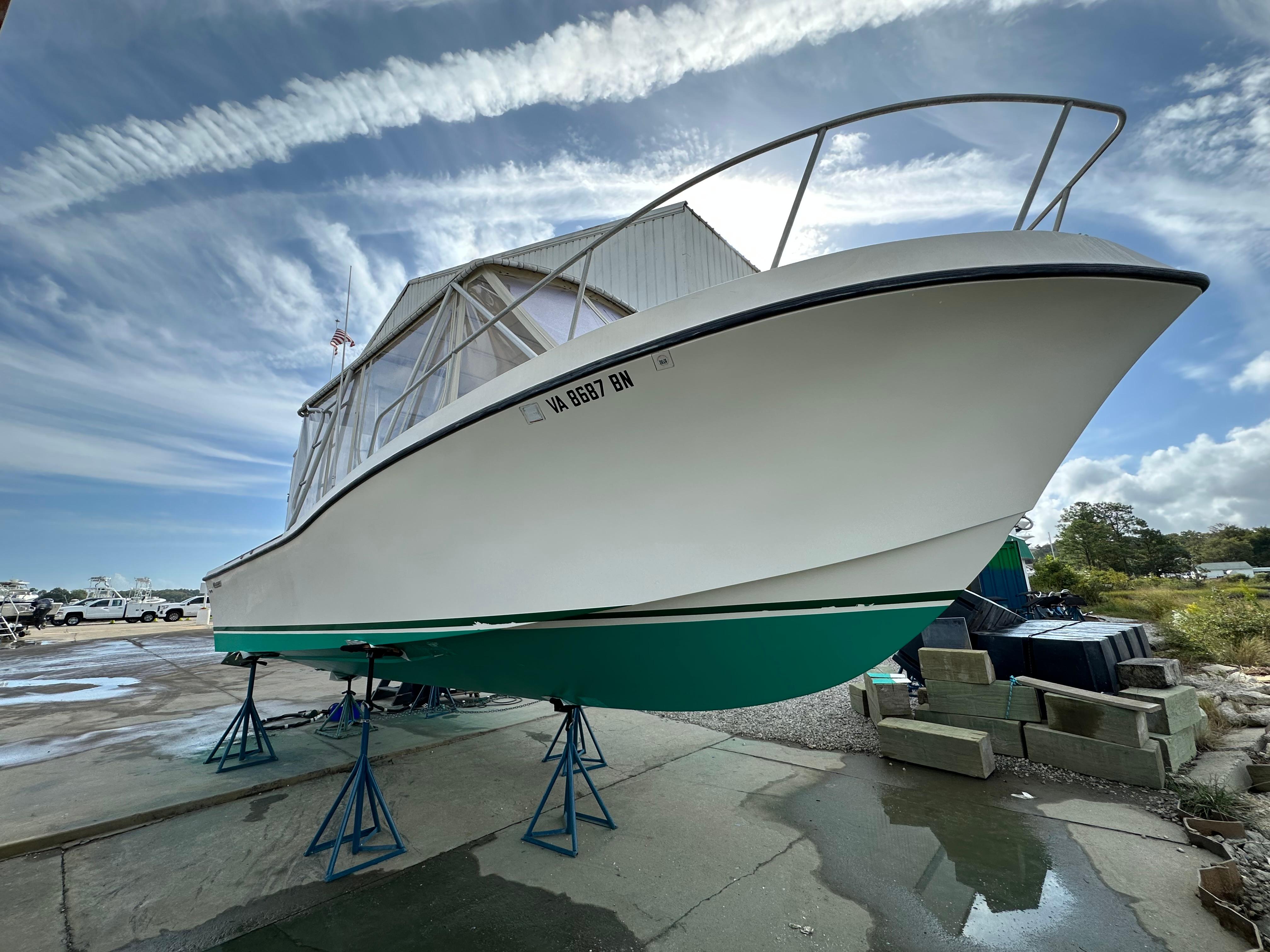 1988 Mako 285 Cuddy Cabin for sale - YachtWorld