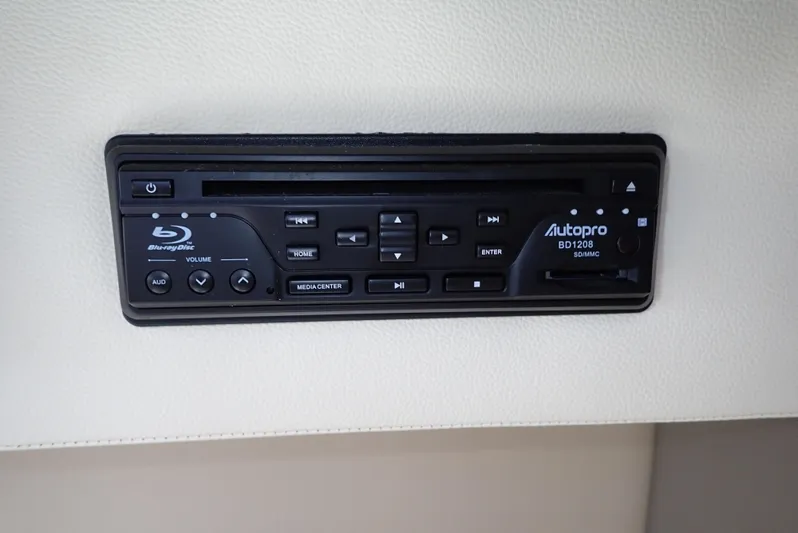  Yacht Photos Pics Blu-ray player control panel in 2019 Carver C37 Coupe.