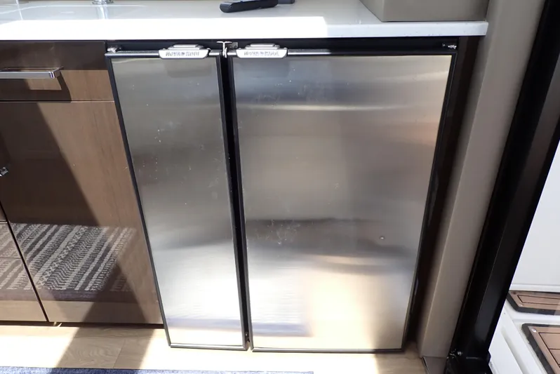 Yacht Photos Pics Stainless steel refrigerator in 2019 Carver C37 Coupe yacht kitchen.