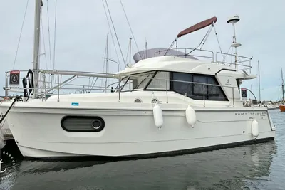 2020 Beneteau Swift Trawler 30