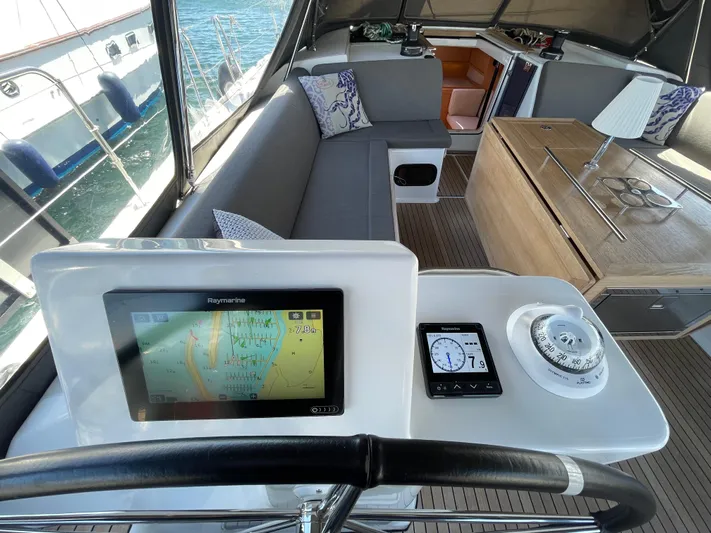 Ka Nani Yacht Photos Pics 