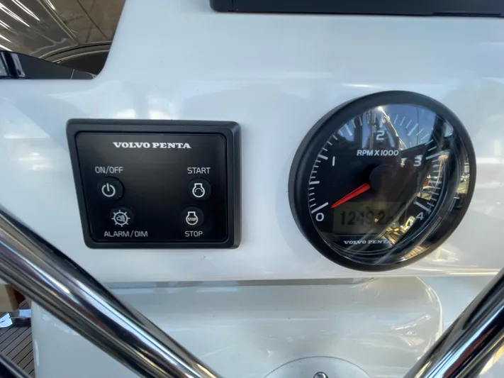 Ka Nani Yacht Photos Pics 