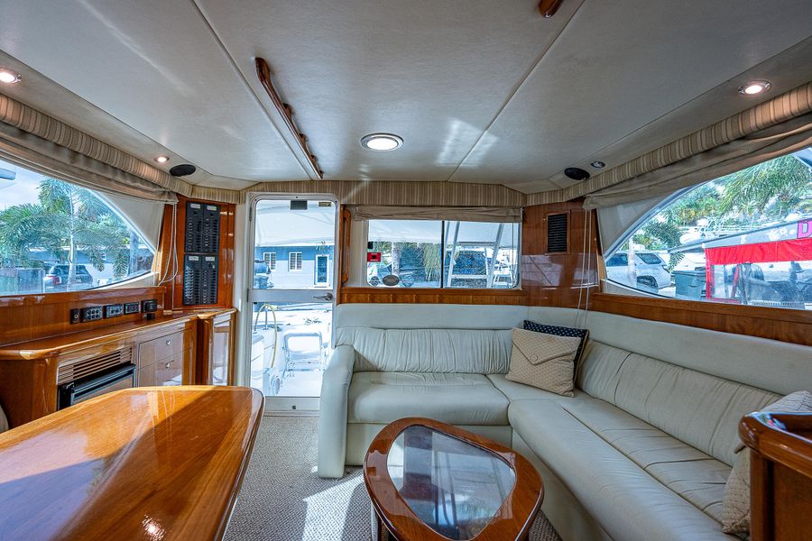 2004 Riviera 42 Flybridge