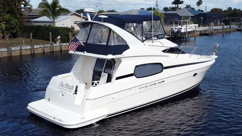 The Perch Yacht Photos Pics Starboard Stern Profile