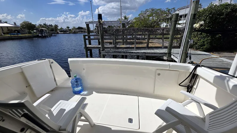 The Perch Yacht Photos Pics Cockpit Aft