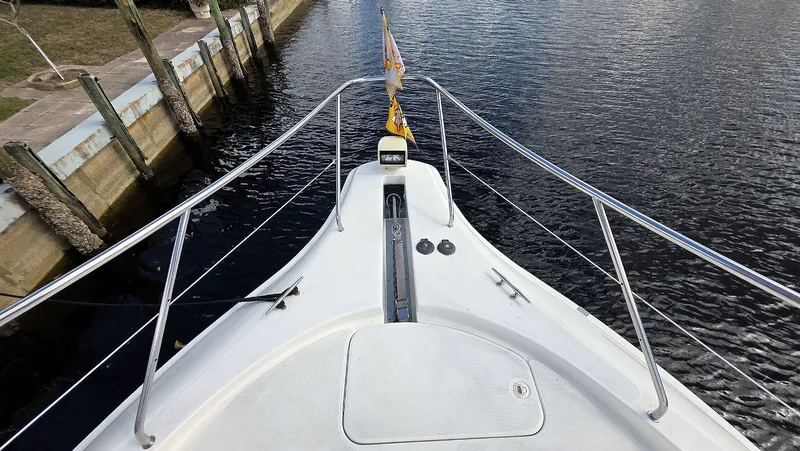 The Perch Yacht Photos Pics Bow Pulpit