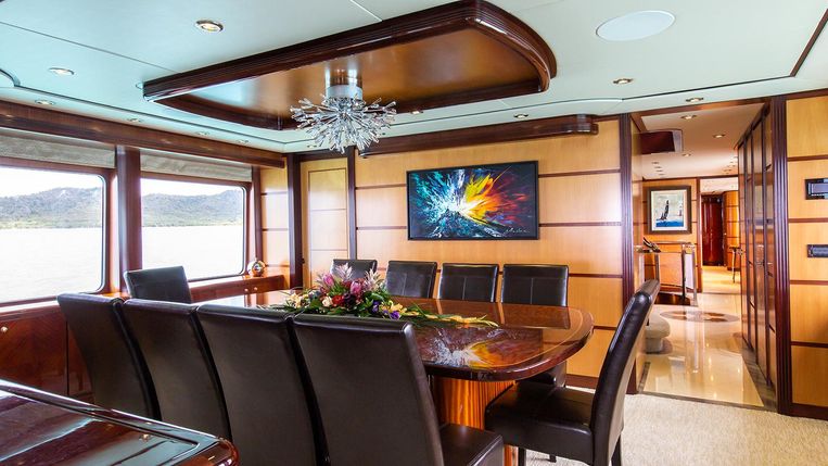 2012-141-custom-tri-deck
