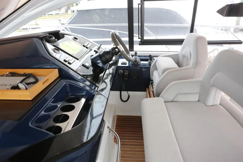 Lucky Lovers Yacht Photos Pics Great seating at helm