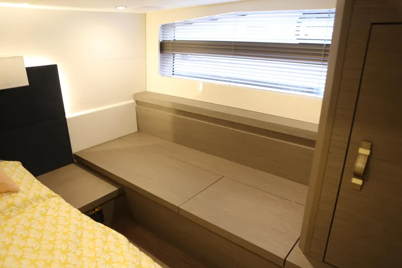 Lucky Lovers Yacht Photos Pics Port side master cabin