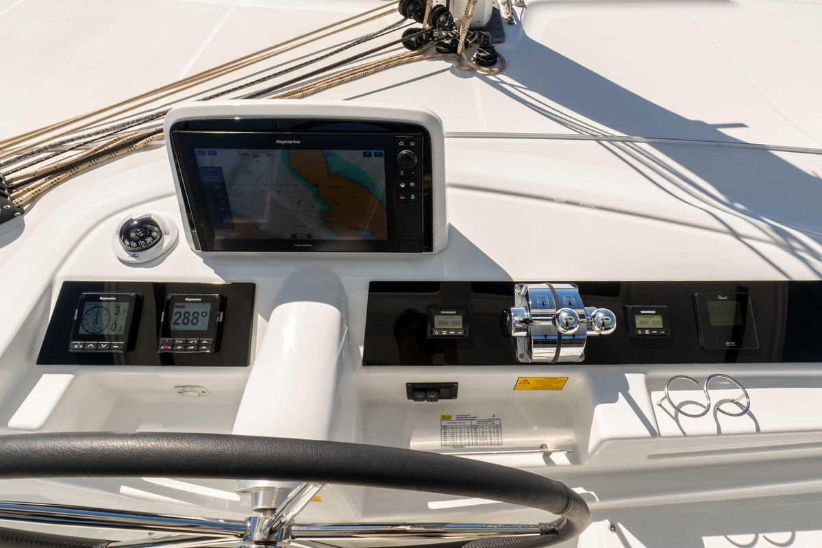 2024 Lagoon 45 