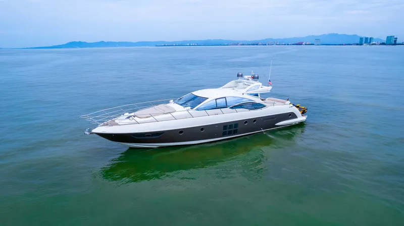 Bala Yacht Photos Pics Luxury yacht Azimut 62S 2009 on calm sea.