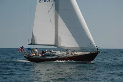 Hinckley Hinckley 48