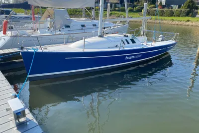 1994 Helmsman 751 One Design