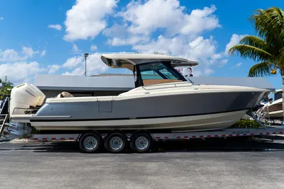 Chris-Craft 32 Calypso