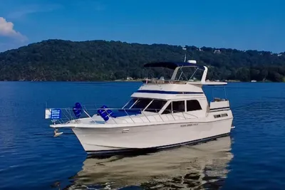 Chris-Craft 426 Catalina