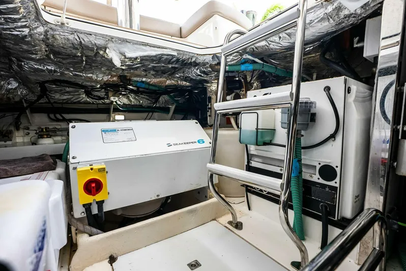 Zefa Yacht Photos Pics 