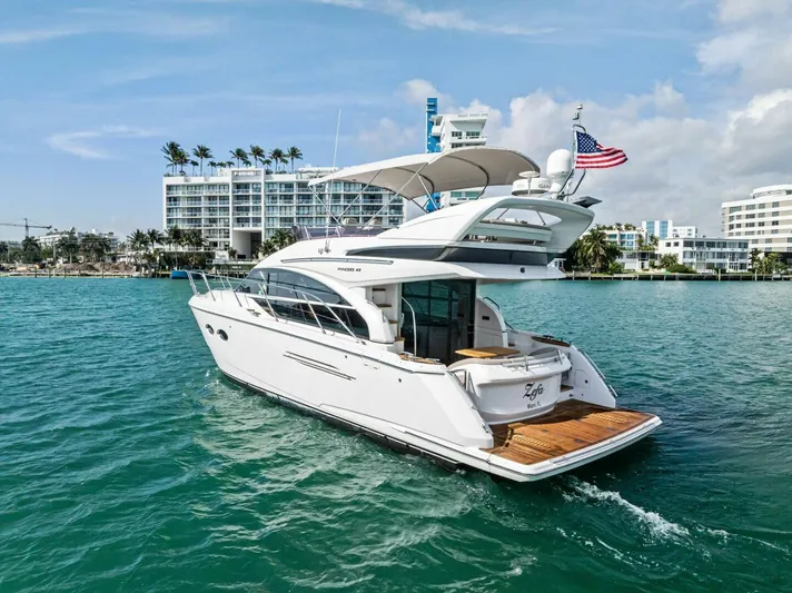 Zefa Yacht Photos Pics 