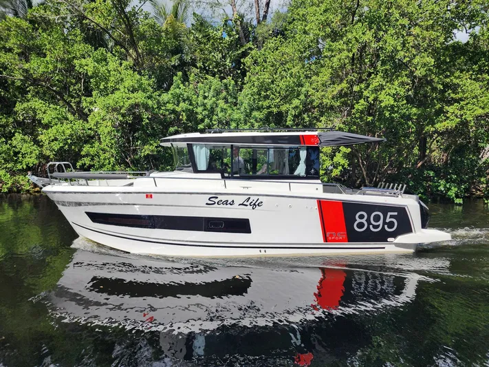 Seas Life Yacht Photos Pics 
